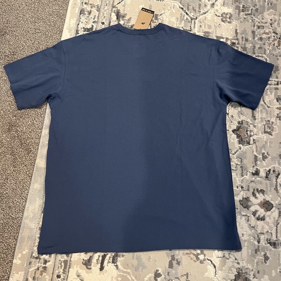 Nike Premium Essentials T-Shirt (XLT fits like a 2XLT) - Picture 4 of 9